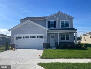 Building Photo - 33016 Blue Iris Rd