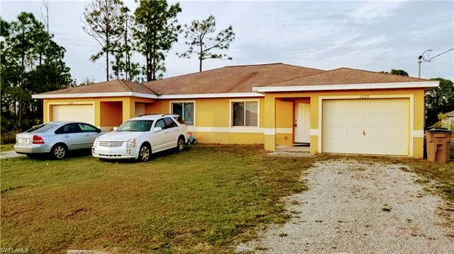 Primary Photo - 1025 Jaguar Blvd