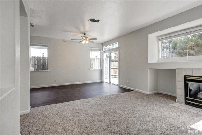 Building Photo - Your Lucky Day!: 4BD/2BA Home, $300 Off First Month!