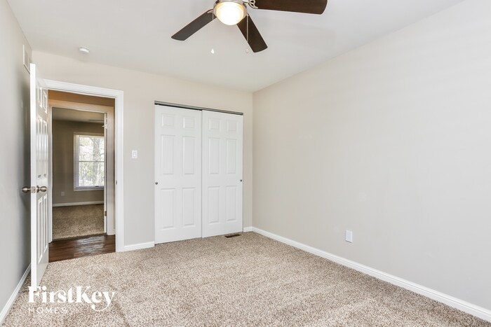Building Photo - 16342 Peppermill Dr