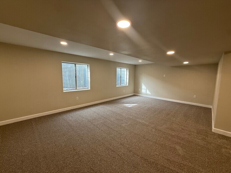 Building Photo - 4128 Ascendant Dr