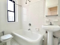 Building Photo - 1 bedroom in BRONX NY 10463