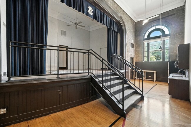 Interior Photo - Windsor Flats