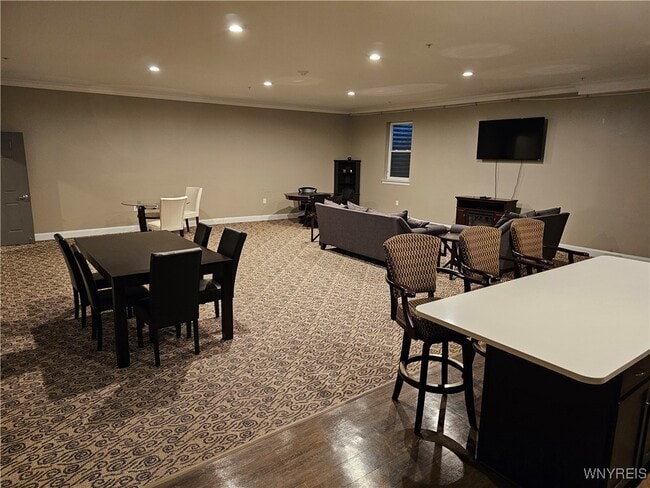 Building Photo - 610 Ayer Rd