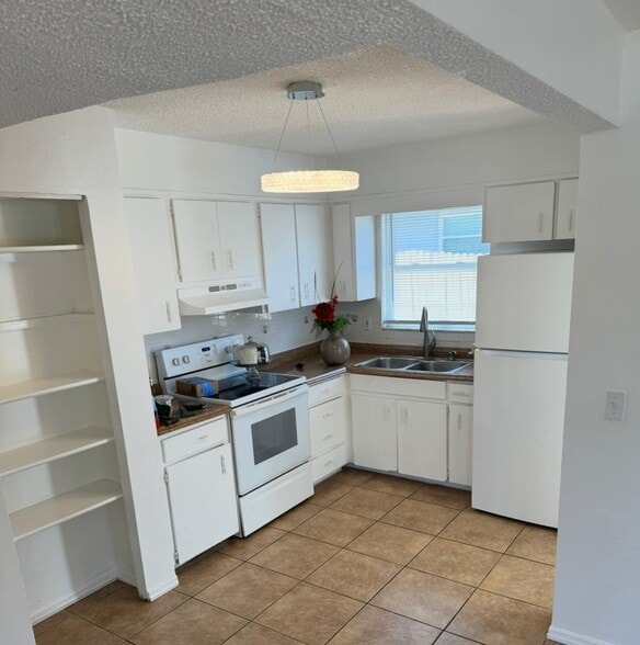 Building Photo - 3004 Oaklawn Ave