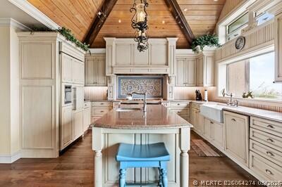 Building Photo - 965 Pebble Ln