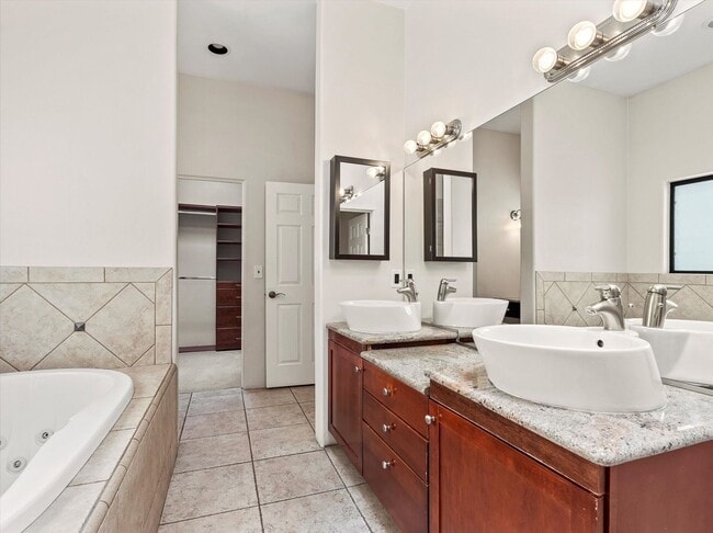 Building Photo - Sam Hughes Remodeled Home