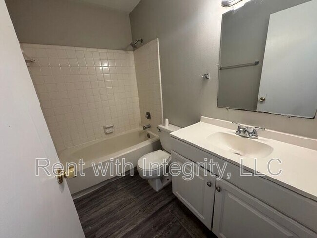 Building Photo - 1445 Willow Bend Way