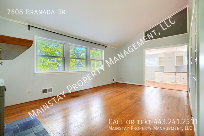 Building Photo - 7608 Granada Dr