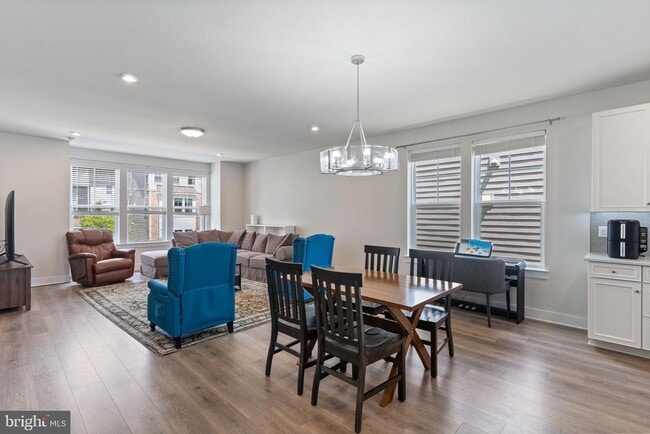 Building Photo - 17713 Longspur Cove Ln