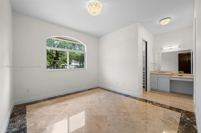 Building Photo - 9400 SW 93rd Ct