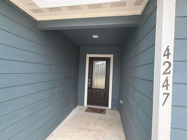 Building Photo - 4247 Possumhaw Dr