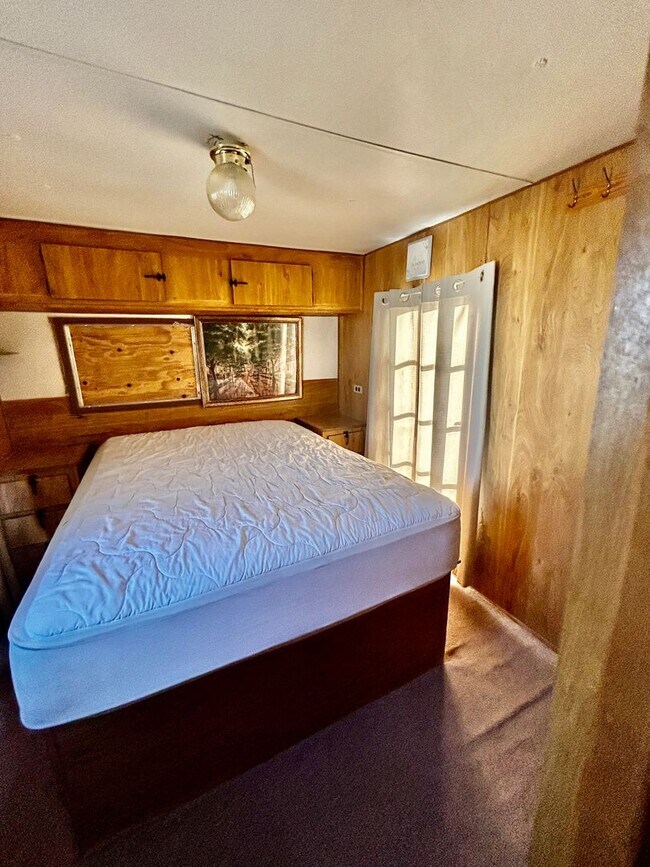 Building Photo - TWO HOMES ON ONE PROPERTY!