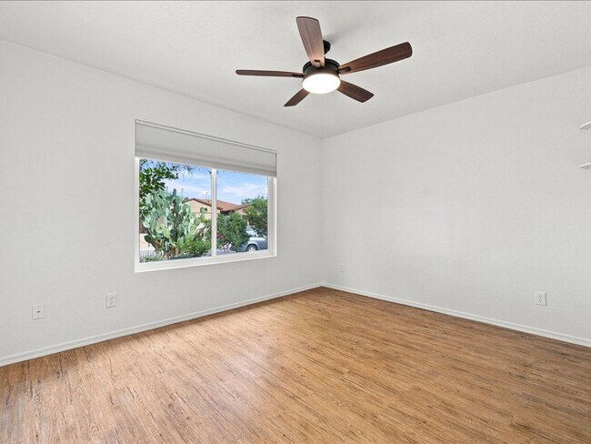 Building Photo - 3540 S Desert Echo Rd