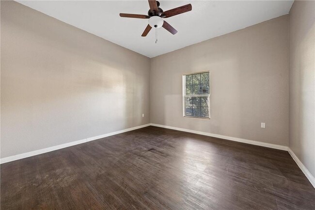 Building Photo - 1908 Ross Ave