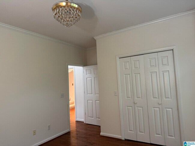 Building Photo - 2512 Christie Cir
