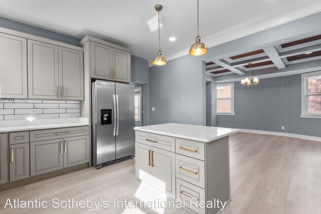 Building Photo - 6 br, 4 bath House - 806 W 34th Street