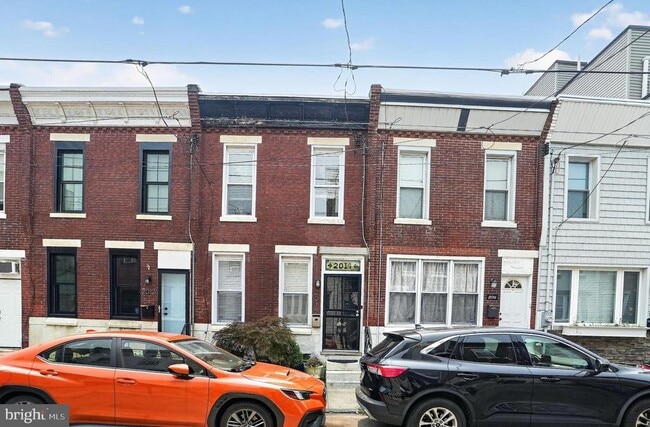 Building Photo - 2014 McClellan St