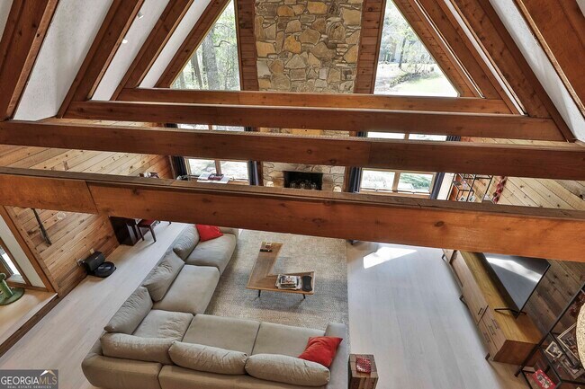 Building Photo - 115 Rolling Green