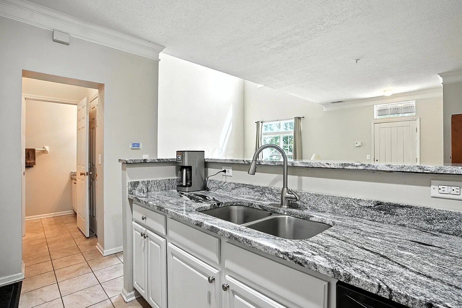 Building Photo - 6117 Craughwell Ln