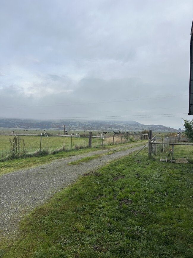 Building Photo - 11505 Table Rock Rd