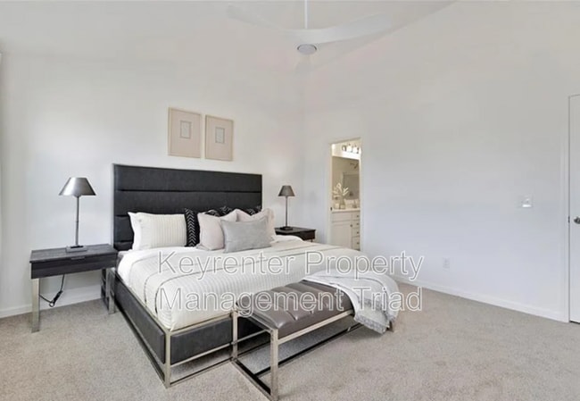 Building Photo - 1729 Granby Hts Dr