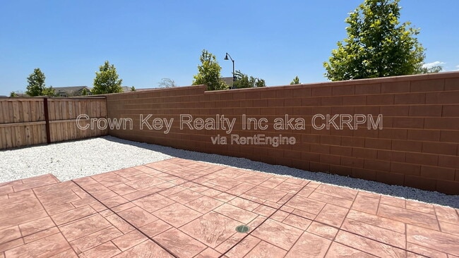 Building Photo - 2898 Tostalinda Dr