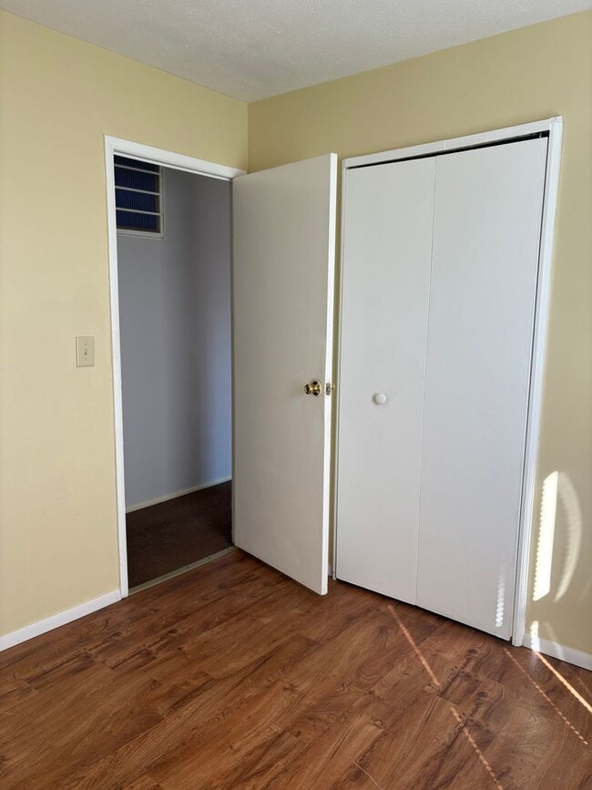 Building Photo - Three bedroom ranch located in Fairpark subdivision for rent