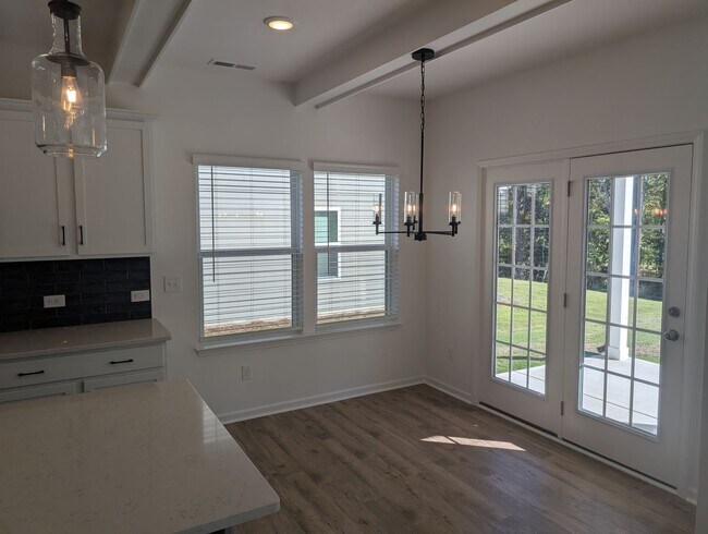 Building Photo - NEW Stonebridge Golf Course Views - AVAILA...