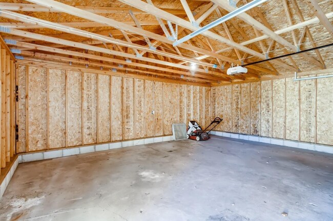 Building Photo - 234 5th Ave N