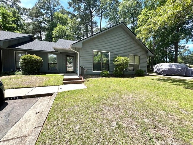 Building Photo - 2105 Wexford Oaks Ct