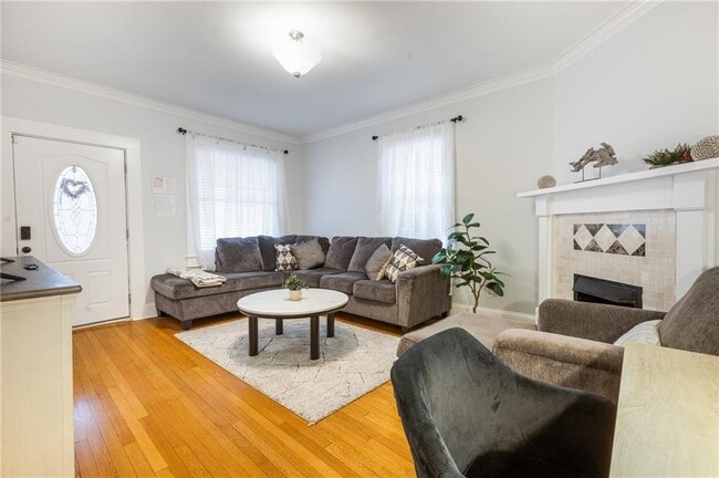 Building Photo - 71 17th St NE