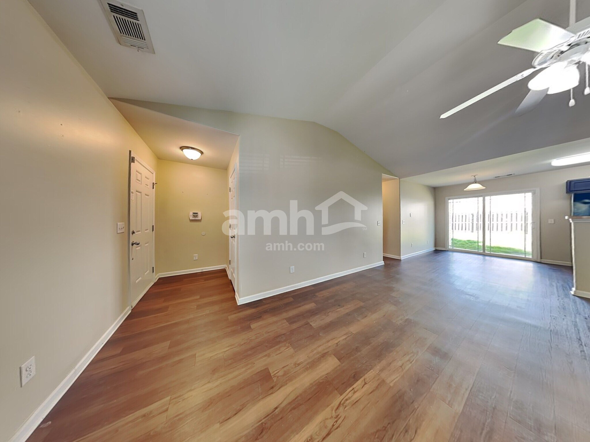 Building Photo - 117 Roseberry Cir