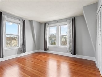 Building Photo - 169 George St