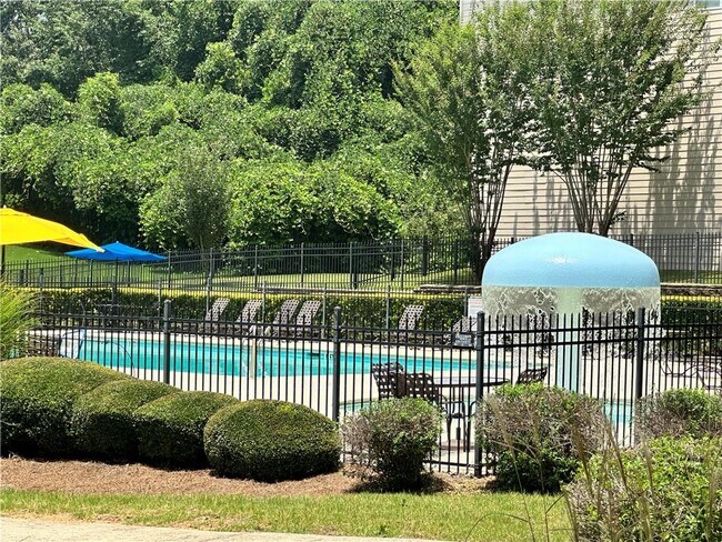 Building Photo - 3363 Willow Meadow Ln