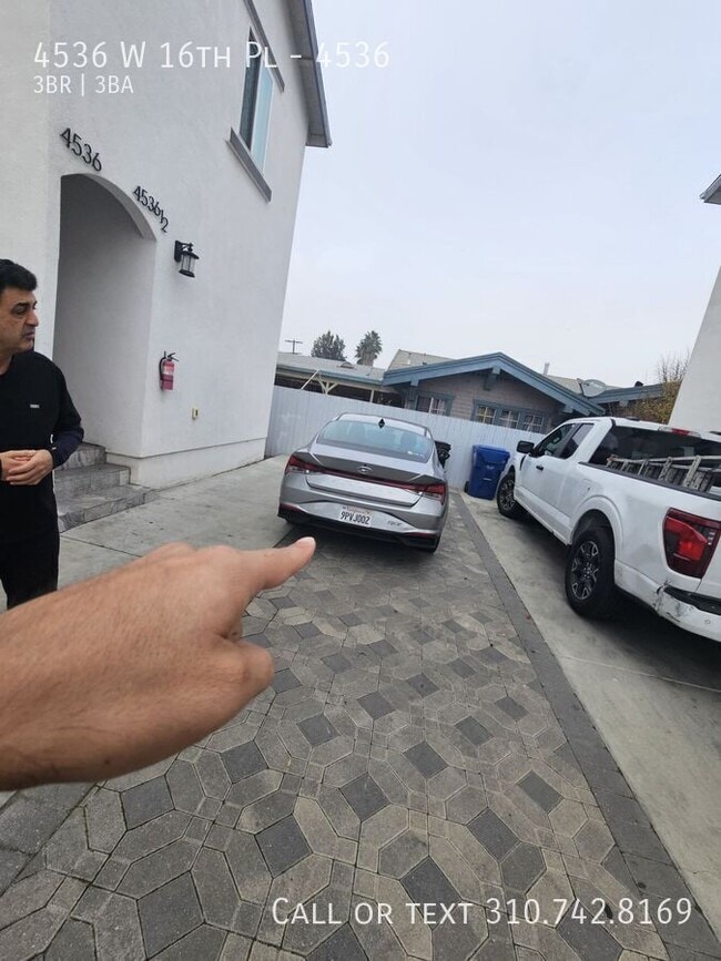 Building Photo - 4536 W 16th Pl