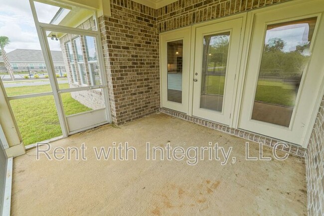 Building Photo - 3831 Arbor Dr