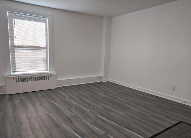 Building Photo - 140 Chestnut St