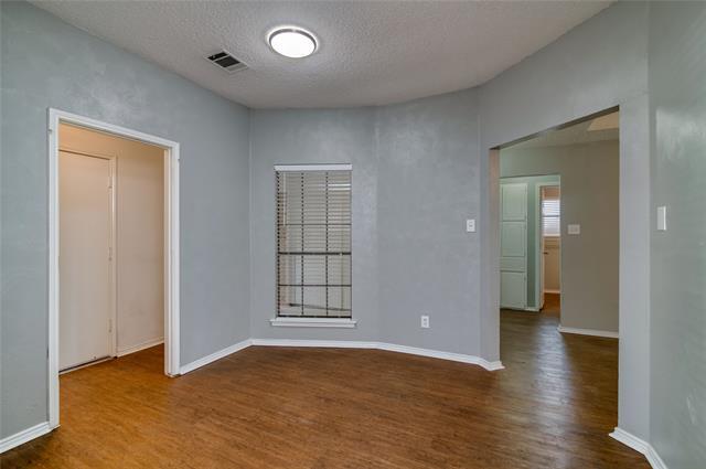 Building Photo - 708 Paintbrush Dr