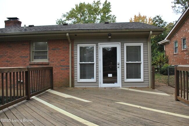 Building Photo - 12011 Brookmoor Dr