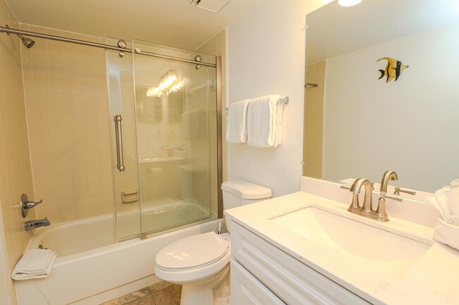 Building Photo - 95 Dondanville Rd