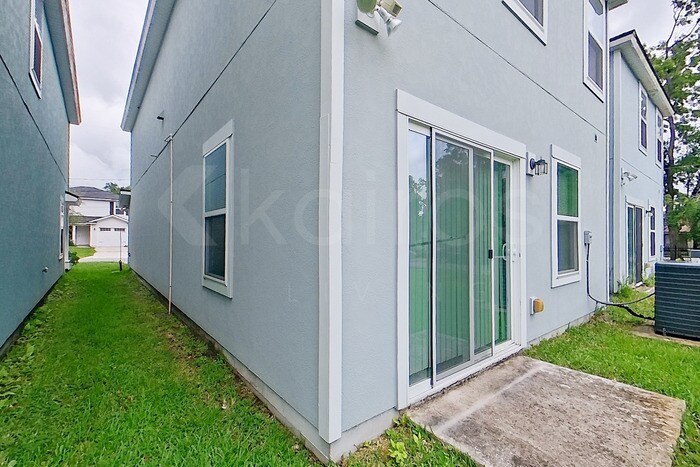 Building Photo - 1303 Mull St