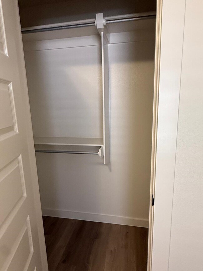 Building Photo - 6309 Poppy Dr