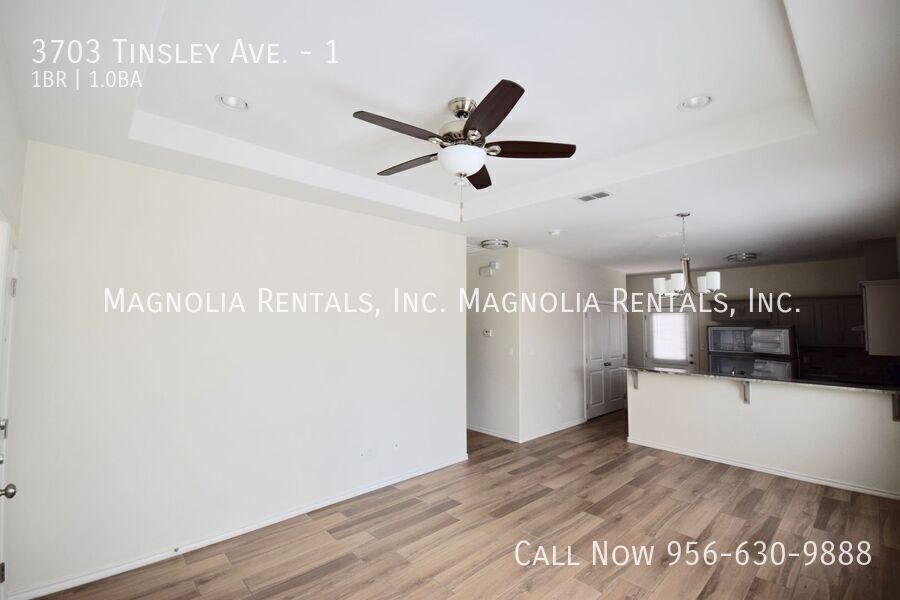 Building Photo - 3703 W Tinsley Ave