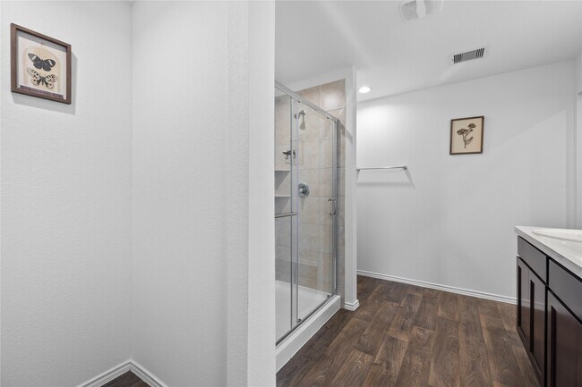 Building Photo - 5126 Ternberry Frst Ln