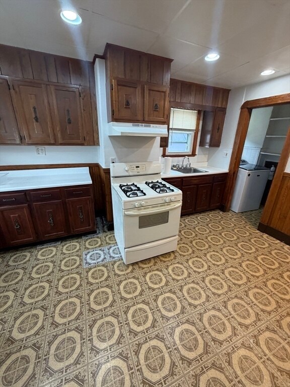 Building Photo - 1114 Bennington St