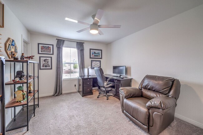 Building Photo - Unfurnished Skye Canyon Home in gated community w/ Loft & EV Charger