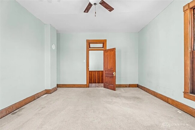 Building Photo - 414 N Maple St