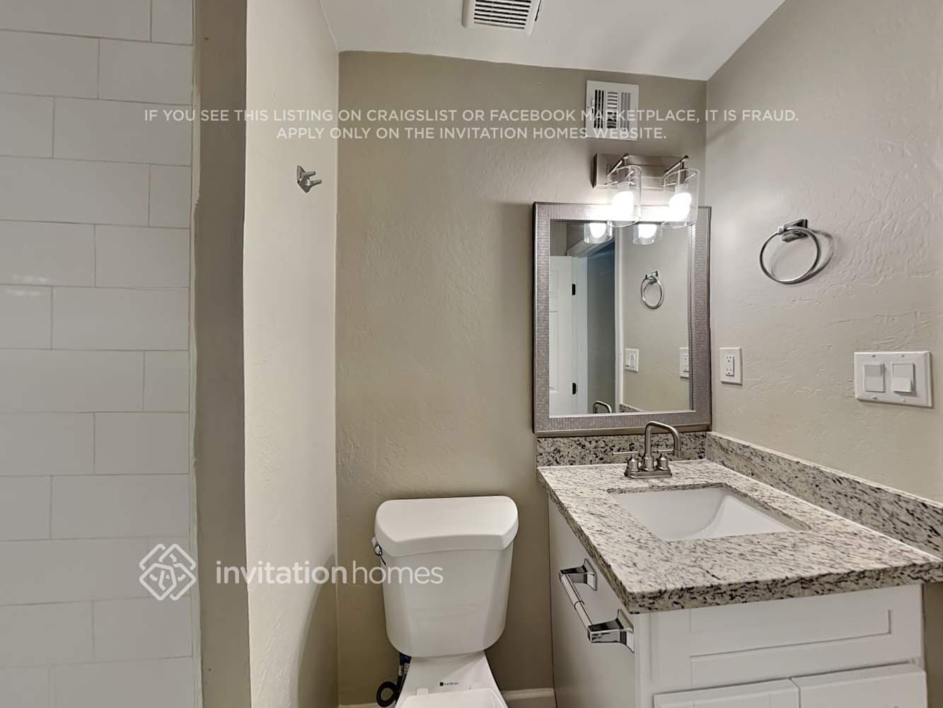 Building Photo - 12807 N 38th Ave