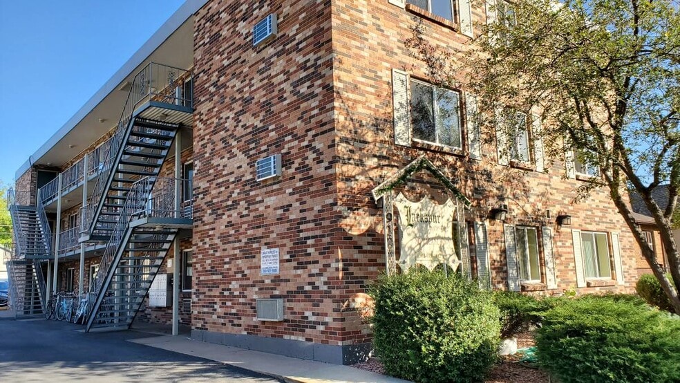 Building Photo - 918 S Logan St